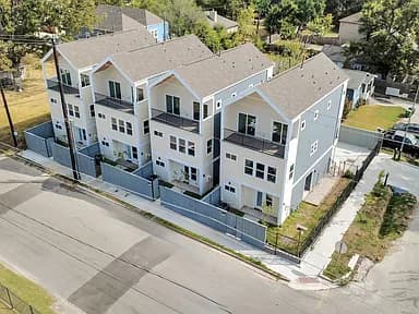 3806 A Yale St, Houston, TX 77018, USA — main photo