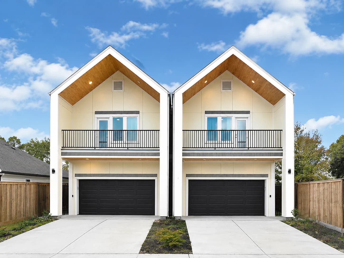 3555 Seabrook St, Houston, TX 77021 — main photo