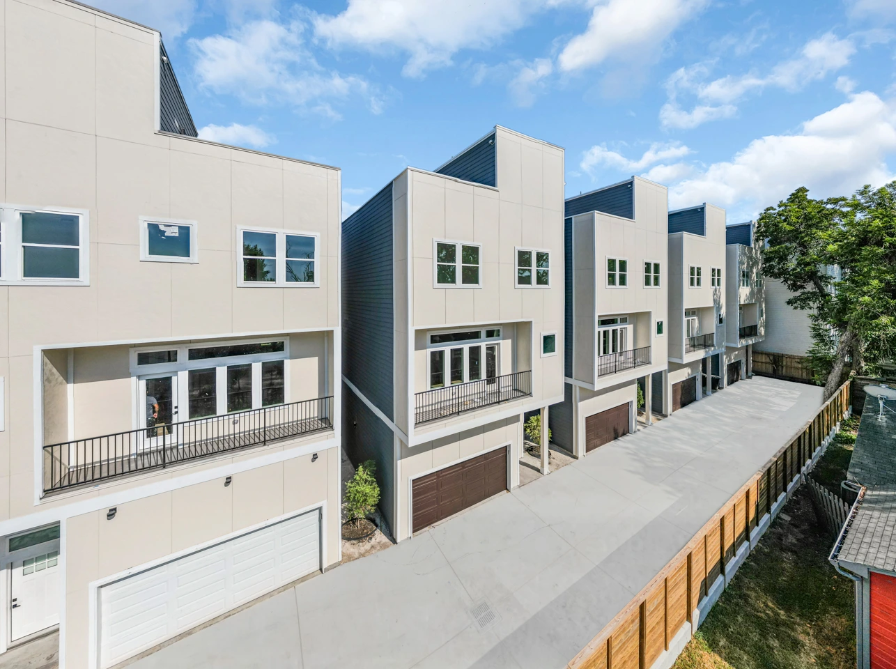 Ritex Beautiful Houston property in The Heights or downtown area